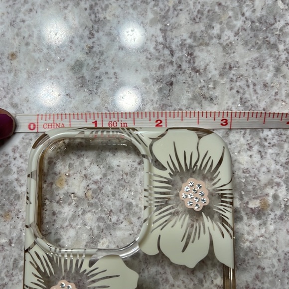 Kate Spade iPhone 13 Pro phone cover - Picture 6 of 7